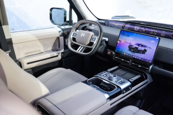 中國(guó)原廠(chǎng)改裝新高度，縱橫G700頂火鳴鏑版配置解析