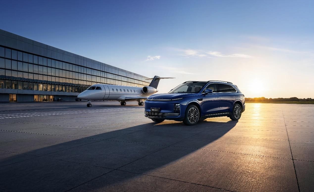 星途EX7私享 “陸上專機” 19.99萬元起