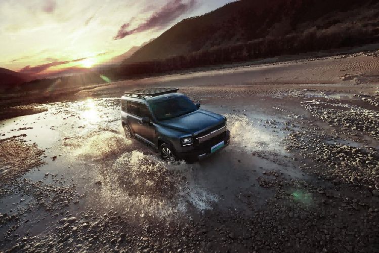 20万买方盒子SUV：哈弗猛龙PLUS与钛7对比，教你选到心仪座驾！