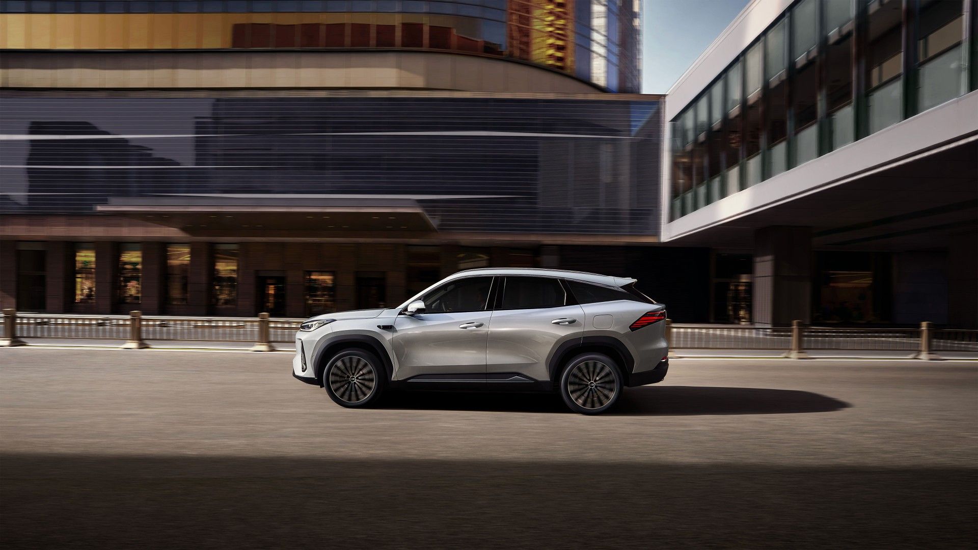 吉利银河M7远航家上市，限时指导价10.98万-13.78万元