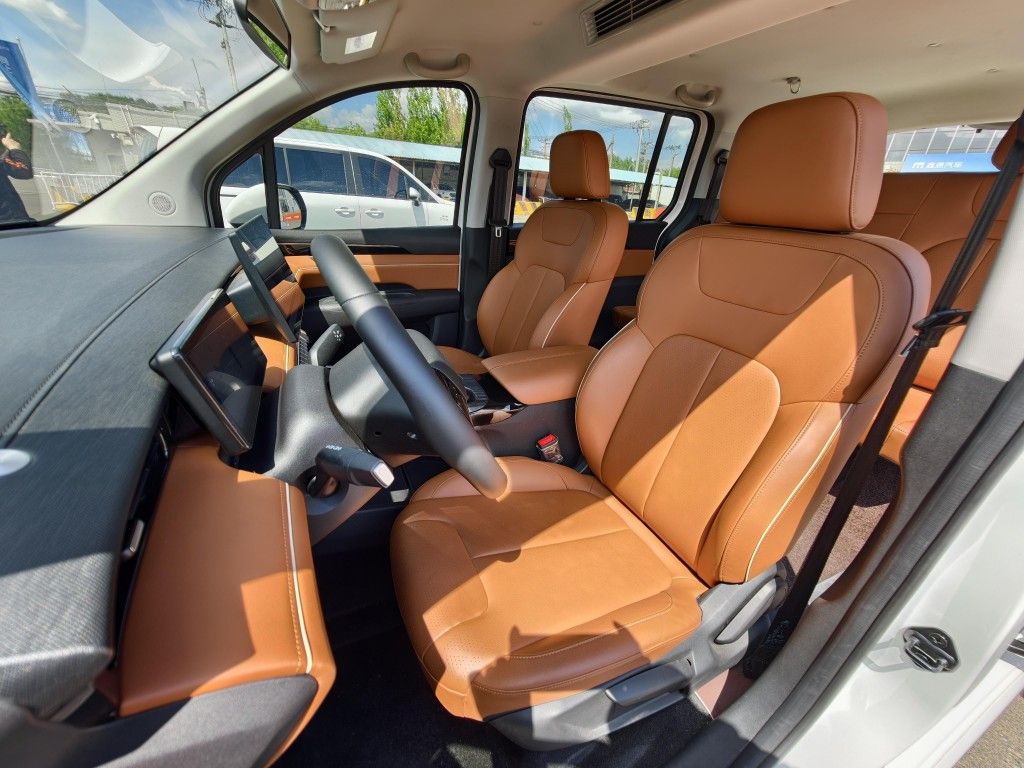 这是一台商用车？鑫源向上V6商用家用都搞定