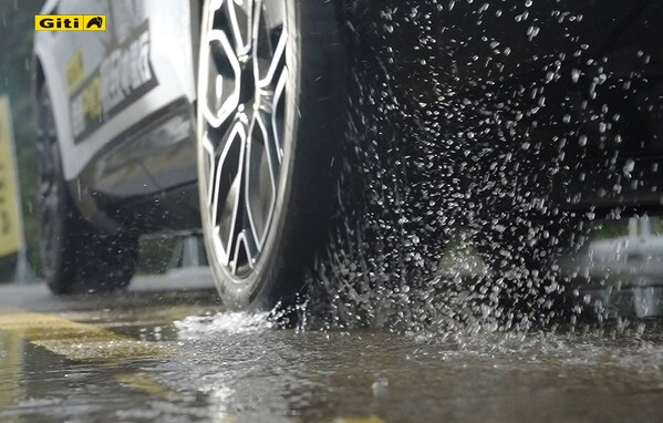 聚焦雨季，佳通轮胎以卓越湿地性能应对复杂路况