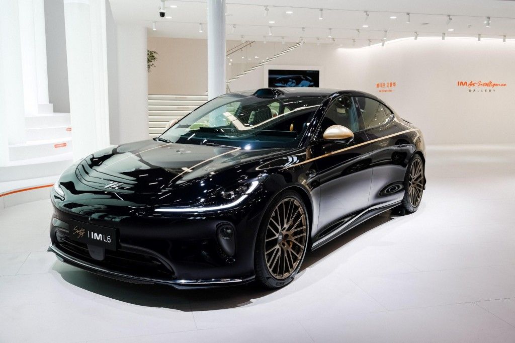 智己 NEXT・2028 战略落地 全新 LS6 锁定 9 月发布