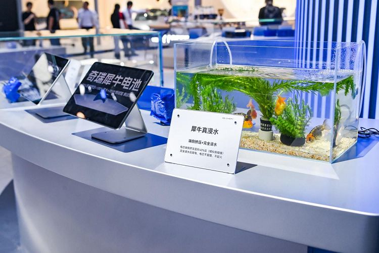 更全球、更年轻、更智电，从成都车展看奇瑞三重蜕变
