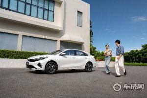 2027款起亚K3上市 舒适优享版“一口价”6.99万元