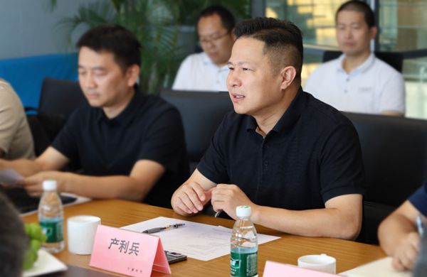 地上铁与宁家服务达成合作推动新能源物流车后市场标准数字化升级