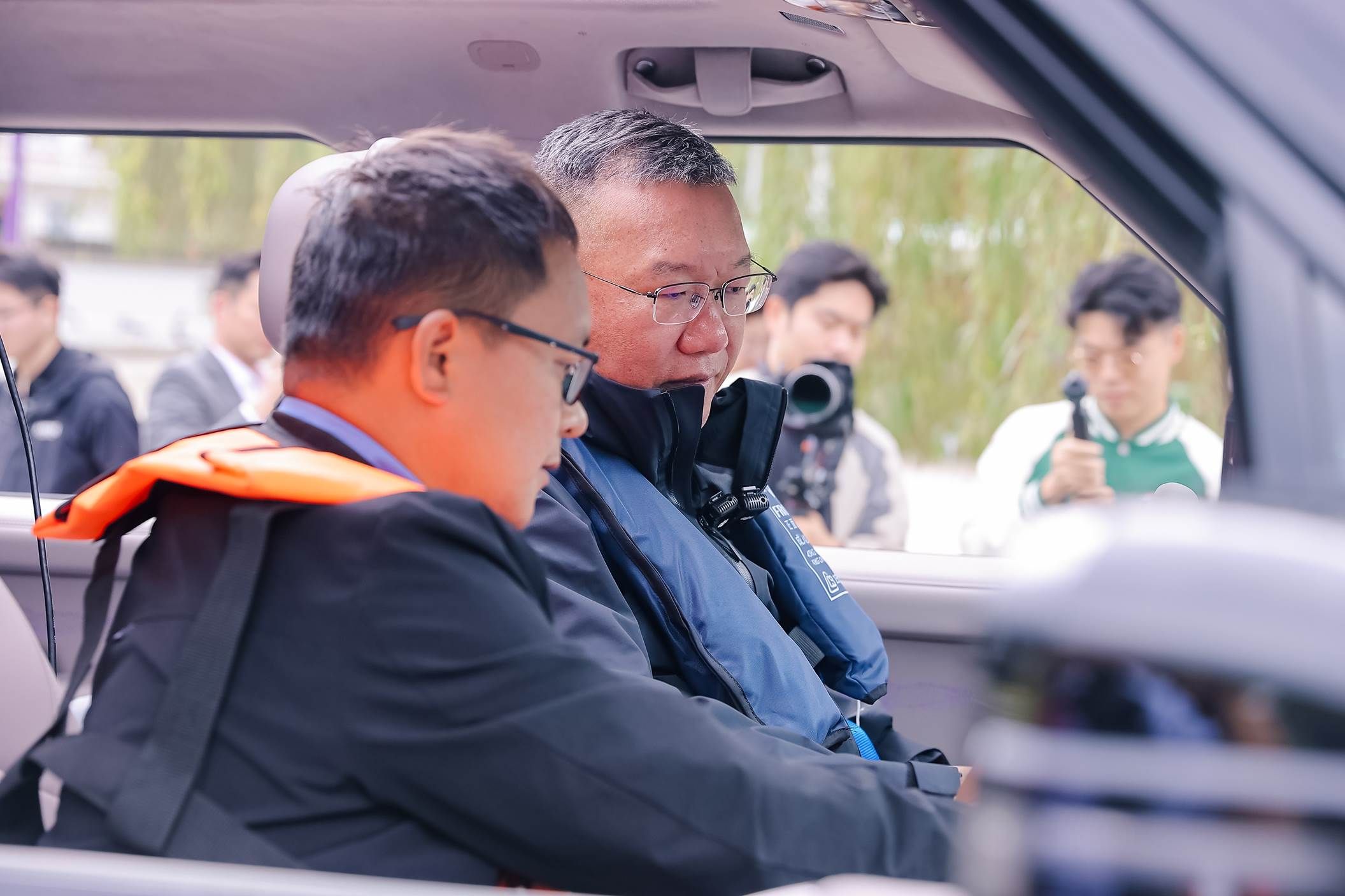 抢占全球两栖越野赛道话语权，纵横应急航行基地迎来全球检阅