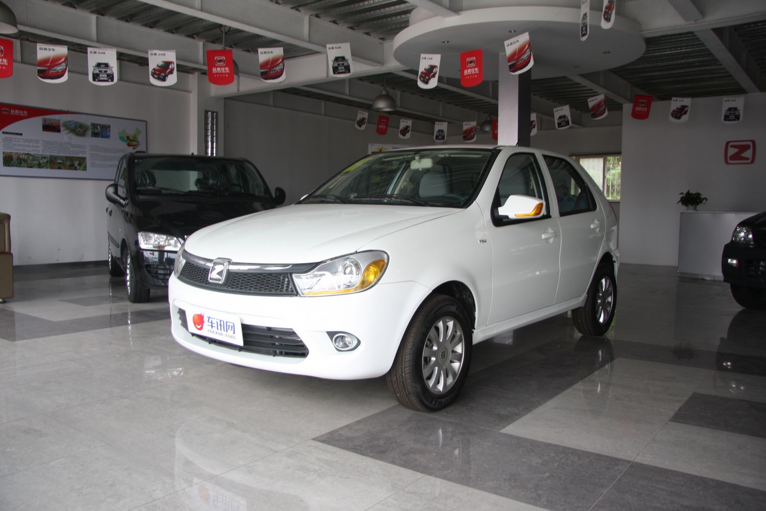 5 手动豪华型 报价】众泰z200hb参数_配置_奥瑞祥汽车总公司-车讯网