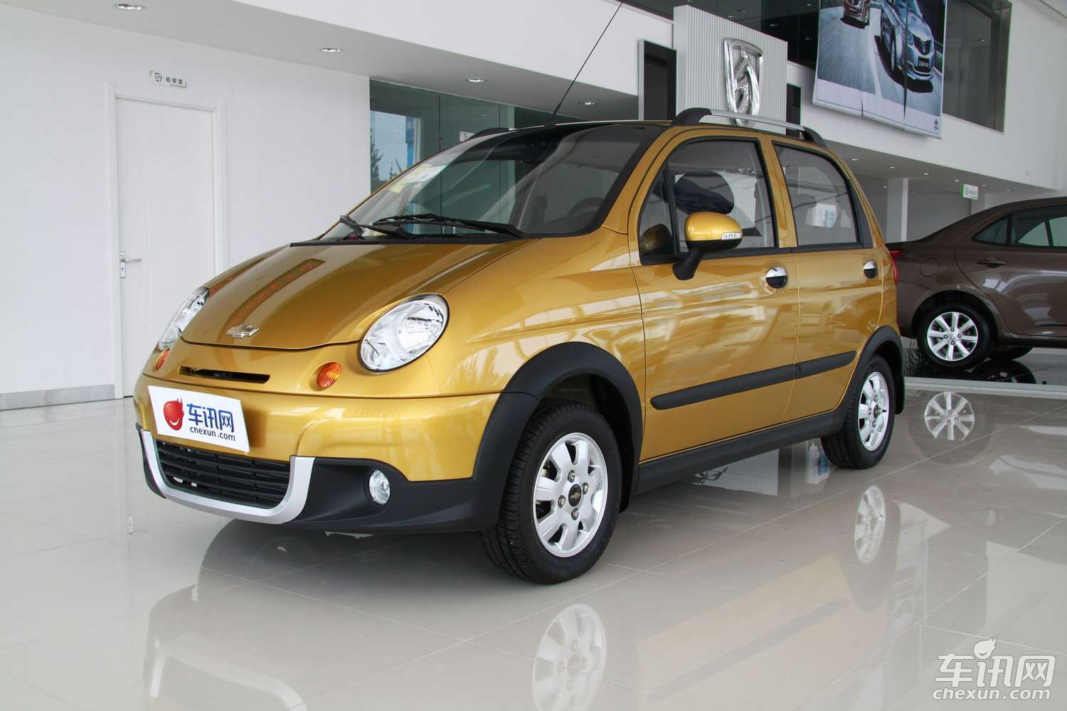 雪弗莱乐驰cd机接线图