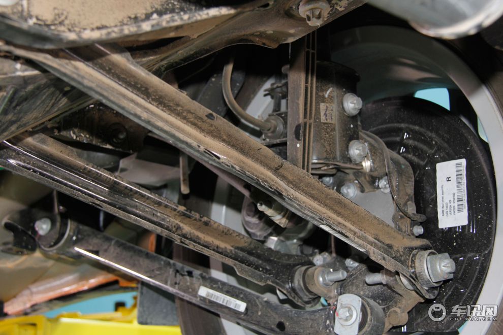 自由侠1.4t 自动劲能版 -底盘结构