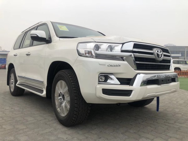 20款酷路泽4000国六排放现车港口报价