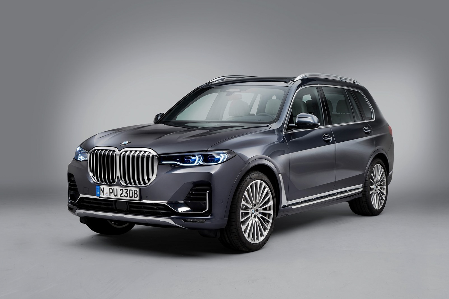 金鑫国际贸易宝马x7最高优惠达2万元