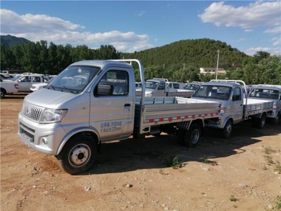 长安神骐3.6米货车报价厢车带空调配置