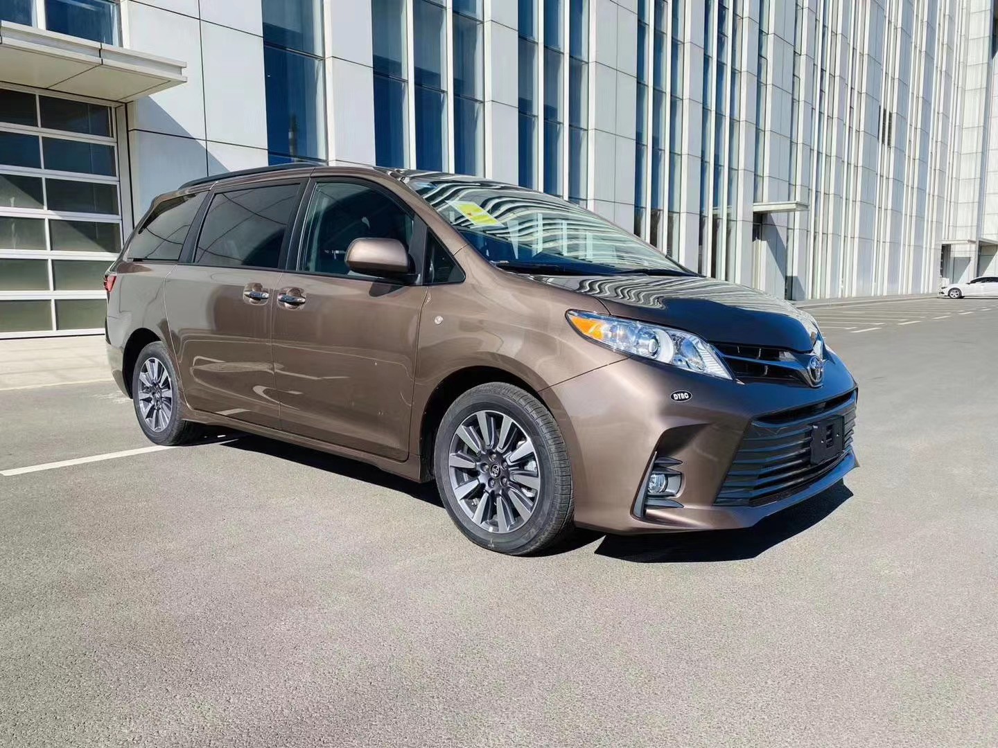 全新一代2020款加版丰田塞纳特价港口现车