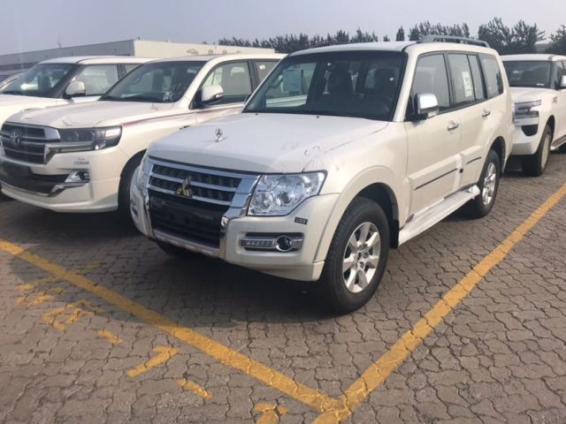 三菱帕杰罗v93车虽老但马力十足亲民出售