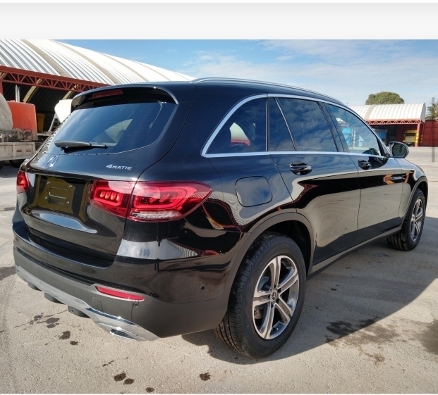 21款奔驰glc300国六配置介绍优惠万元