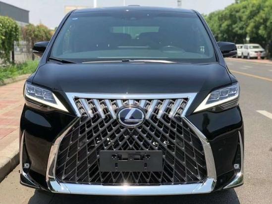 2021款加版丰田雷克萨斯lm300实拍行情