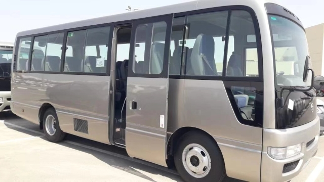 日产进口尼桑碧莲18座惊喜礼惠超凡大巴