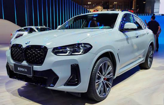 2.0t 采埃孚8at标配四驱,猪鼻子越做越大,气势更强