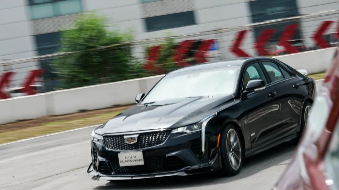 这台70万的凯迪拉克ct4太值了