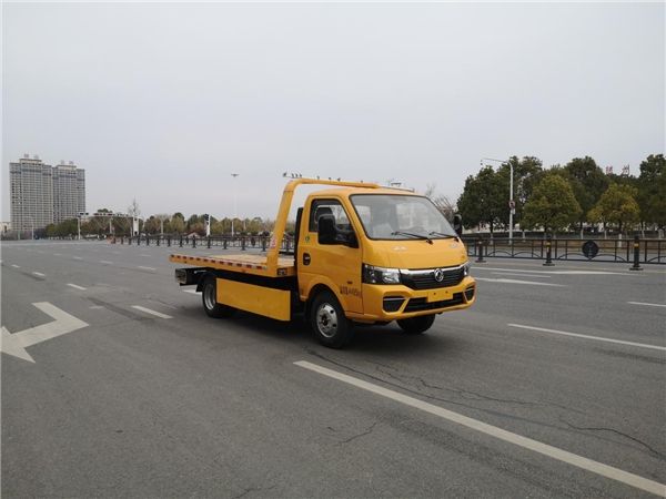 放眼前沿潜心为功东风轻型车布局蓝牌专用车产品