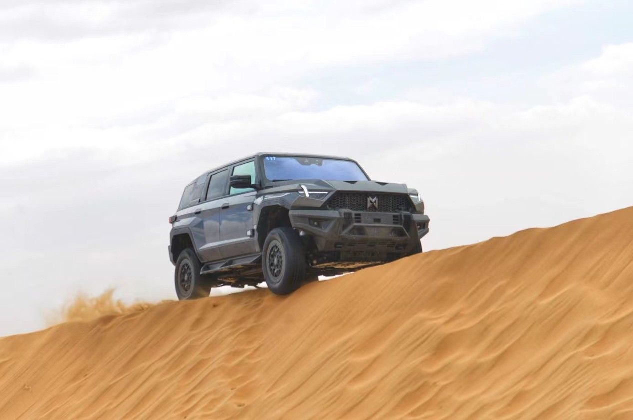 硬核中的细腻 猛士917的沙漠越野极限挑战-车讯网