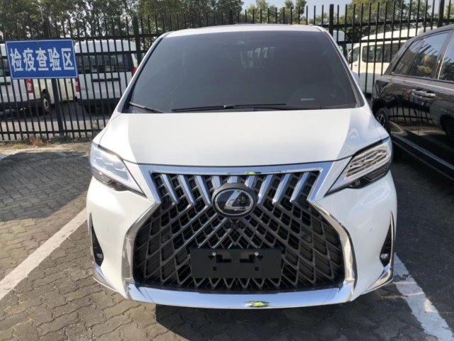 23款雷克萨斯lm300价格比中规省15万