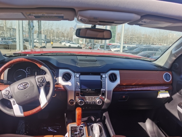 21款墨版坦途57大v8汽油1794版挑战全国最低价51万元