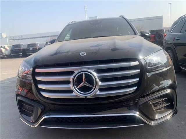 24款美规奔驰gls450七座火热促销100万起提车