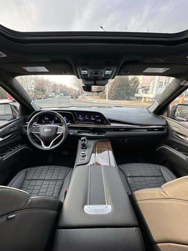 进口凯迪拉克凯雷德多少钱天津现车低折回馈