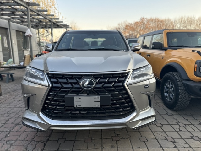 西安国六雷克萨斯lx570中东限量版200起售