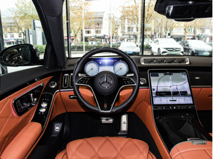 巅峰之战即将打响北京奔驰迈巴赫s480优惠降价