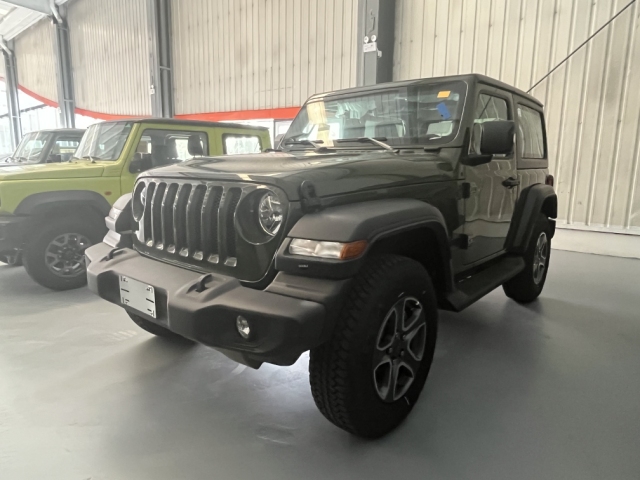 2022款吉普20t两门sport现车30几万优惠力度大动力强悍