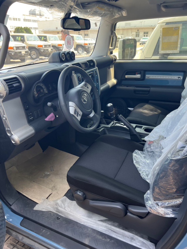 23款丰田酷路泽fj40极限运动顶配42万