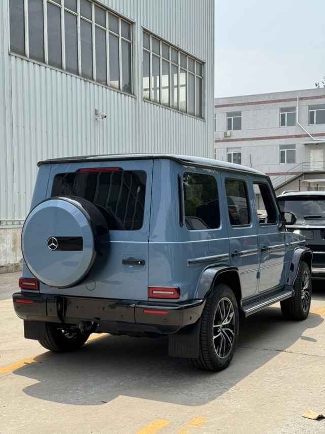 2024款奔驰g400d 柴油3.0t 现车落地多少钱 参数配置