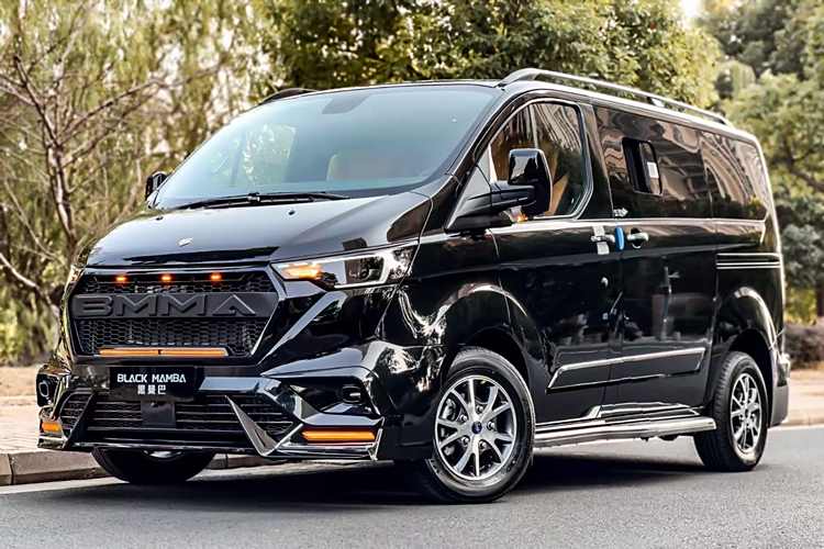 福特黑曼巴七座商务车,霸气外观内饰豪华